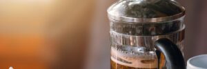Pressstempelkanne, Stempelpresskanne, Kaffeedrücker, French Press, Kaffeepresse, Cafetière, Kolbenkanne, Chambordkanne, Siebstempelkanne, Kaffeezubereiter, Kaffeebereiter, French Press System, Kaffeedrücker, Quetschkanne, Pressstempelkannen