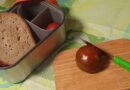 Brotbüchse aus Bambus, Bambus-Brotdose mit Trennwand für Kinder, plastikfreie Bambus- Brotdose für den Kindergarten, Edelstahl-Lunchbox mit Bambusdeckel und Trennwand.
