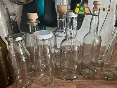 Leere Glasflaschen, Flaschen aus Glas, Schraubverschluss, 250 ml, 500ml, Bügelverschluss, Druckverschluss aus Kork.
